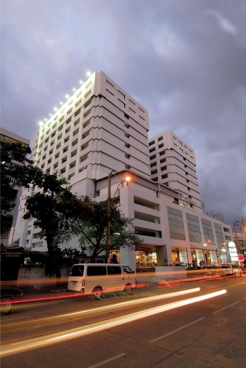 Princeton Bangkok Buitenkant foto